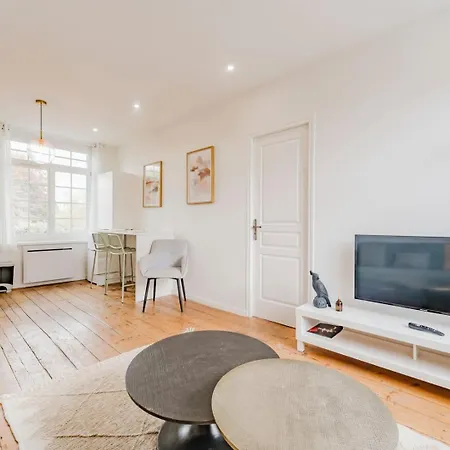 Apartamento 1 Proche Croise Laroche & Tram *